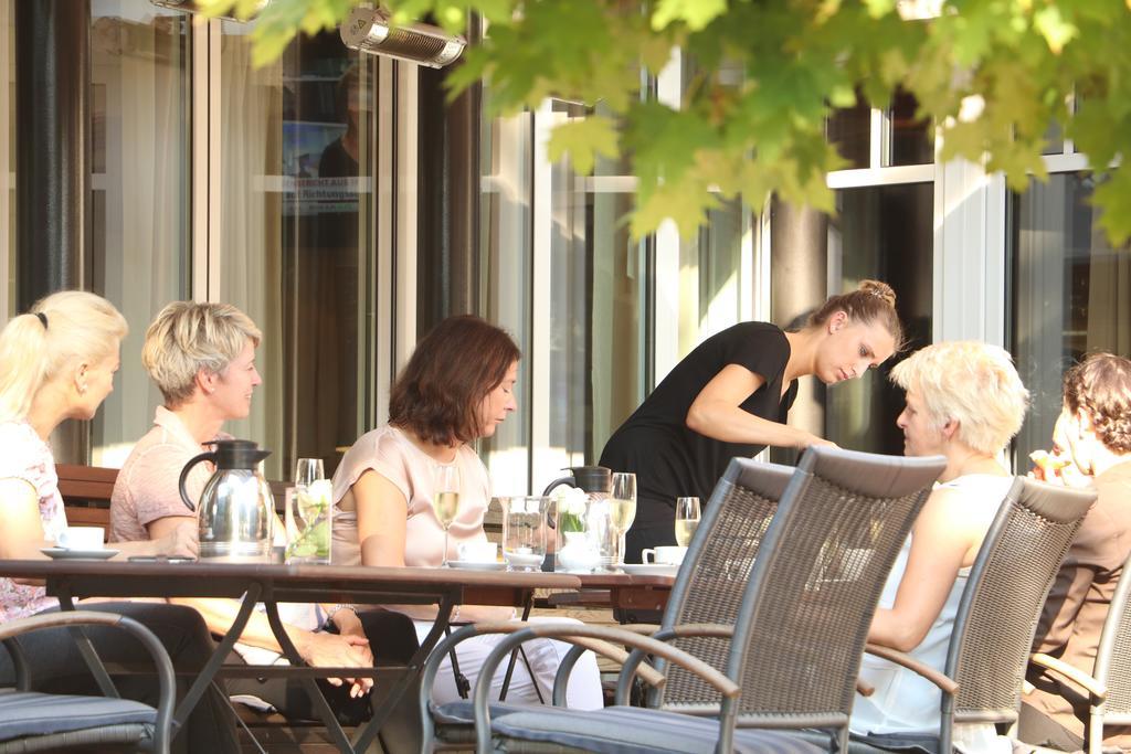 Hotel Central Zeven Kültér fotó