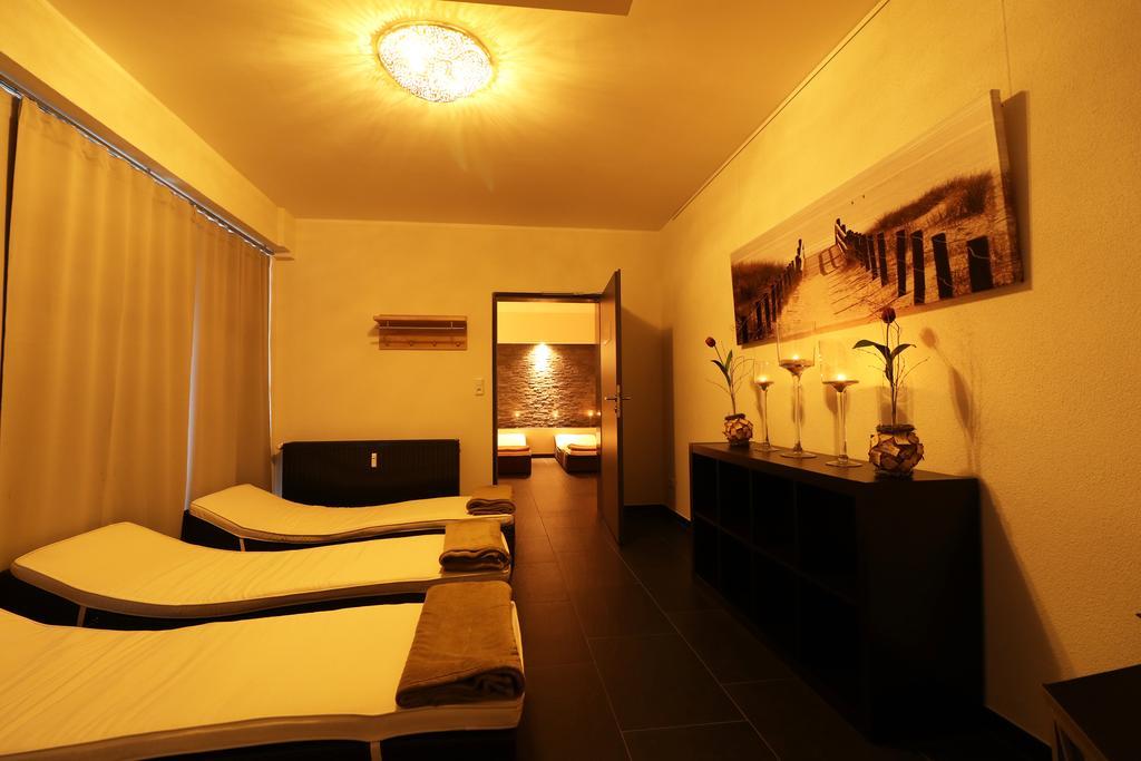 Hotel Central Zeven Kültér fotó