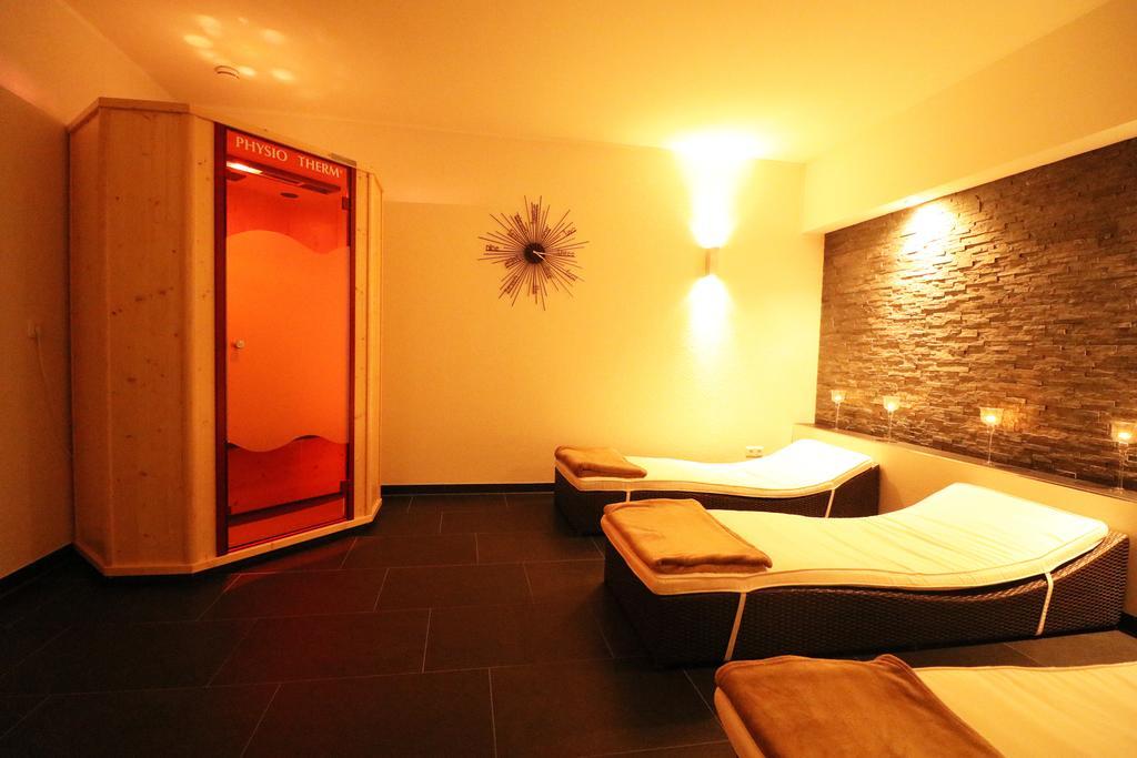 Hotel Central Zeven Kültér fotó
